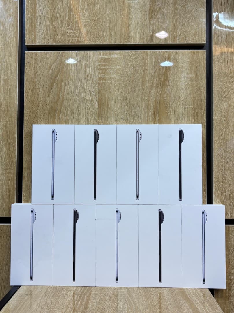 IPHONE AIR
